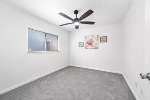 13407 Wells River Dr, Houston, TX 77041 - Photo 16