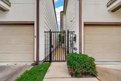 4204 Eli Street #A, Houston, TX 77007 - Photo 4
