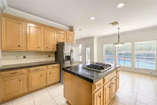 1502 Ashbury Park Ln, Houston, TX 77077 - Photo 16