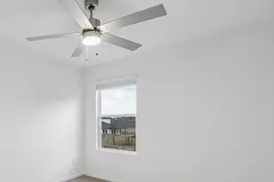 618 Amber Fls Dr, Montgomery, TX 77356 - Photo 26