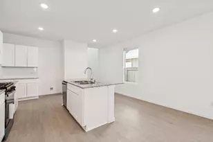 618 Amber Fls Dr, Montgomery, TX 77356 - Photo 8