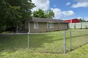6627 Wheatley St, Houston, TX 77091 - Photo 4