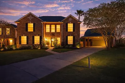 394 Hyland Lane, League City, TX 77573 - Photo 2