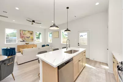 5224 Edgewood Street, Houston, TX 77011 - Photo 14