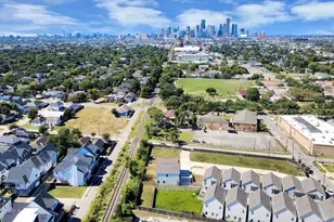 5224 Edgewood St, Houston, TX 77011 - Photo 40