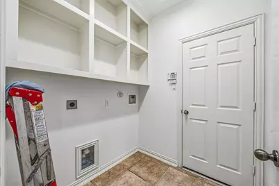 14427 Manorbier Lane, Sugar Land, TX 77498 - Photo 10