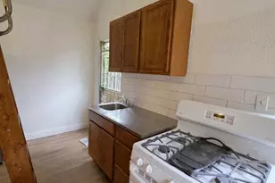 6219 Saxon Dr, Houston, TX 77092 - Photo 4