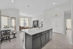 1308 Mainland Shrs Ln, Montgomery, TX 77316 - Photo 12