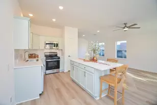 4827 Rustic Field Ln, Katy, TX 77449 - Photo 4