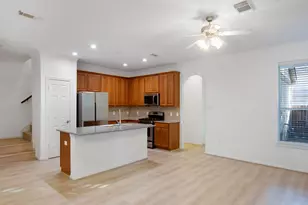 22 Pine Needle, The Woodlands, TX 77382 - Photo 6