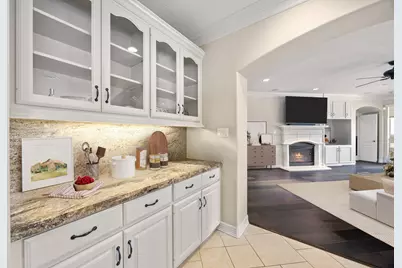 17621 Shadow Valley Drive, Spring, TX 77379 - Photo 10