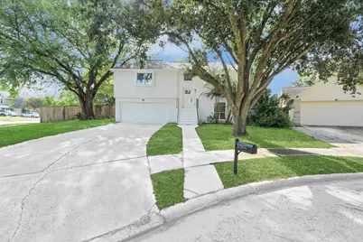 19306 Gladewater Court, Tomball, TX 77375 - Photo 2