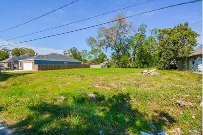 4607 Larkspur Street, Houston, TX 77051 - Photo 6