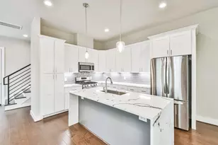 810 Mansfield St, Houston, TX 77091 - Photo 28