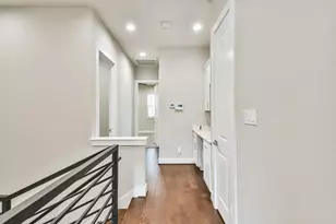 810 Mansfield St, Houston, TX 77091 - Photo 18