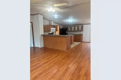 54 Erin Drive, Huntsville, TX 77320 - Photo 2