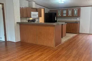 54 Erin Dr, Huntsville, TX 77320 - Photo 2