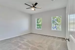 1327 5th Ave N, Texas City, TX 77590 - Photo 32
