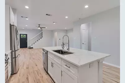 1327 5th Avenue N, Texas City, TX 77590 - Photo 16