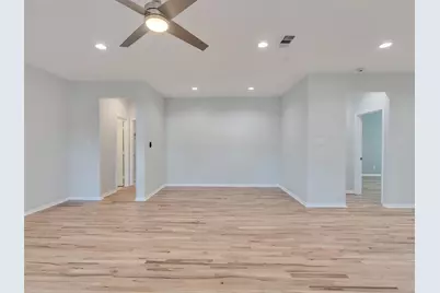 1327 5th Avenue N, Texas City, TX 77590 - Photo 14