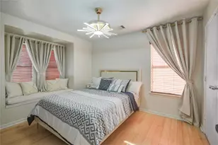 7247 Liberty Mesa Ln, Houston, TX 77049 - Photo 16