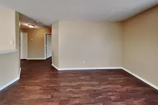 5215 Lavender Ln, Baytown, TX 77521 - Photo 6