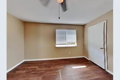 5215 Lavender Lane, Baytown, TX 77521 - Photo 14