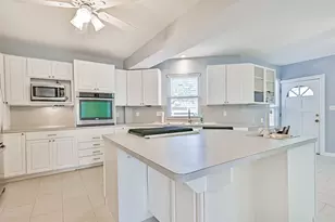 5018 Sherman Blvd, Galveston, TX 77551 - Photo 16