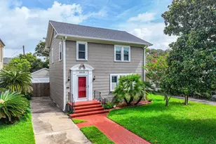 5018 Sherman Blvd, Galveston, TX 77551 - Photo 1