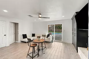 11922 Cottonwood Ln, Cypress, TX 77429 - Photo 8