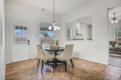 800 W Lake Circle, Friendswood, TX 77546 - Photo 12