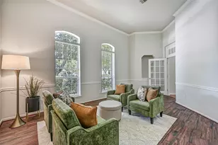800 W Lake Cir, Friendswood, TX 77546 - Photo 6