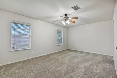800 W Lake Circle, Friendswood, TX 77546 - Photo 22