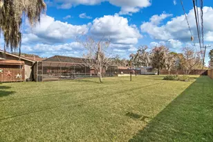 110 Daisy St, Lake Jackson, TX 77566 - Photo 38