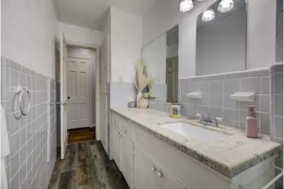 110 Daisy Street, Lake Jackson, TX 77566 - Photo 28