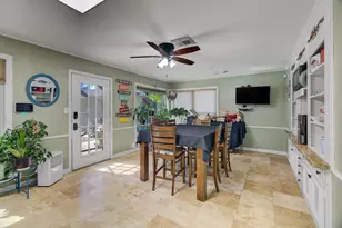 110 Daisy St, Lake Jackson, TX 77566 - Photo 8