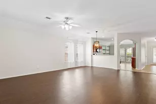 22848 Lantern Hills Dr, Kingwood, TX 77339 - Photo 4