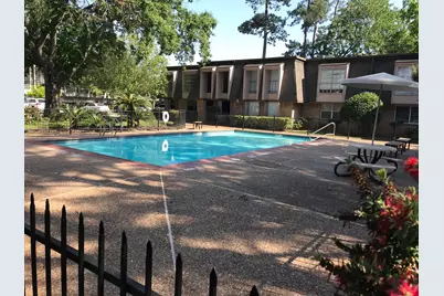 12633 Memorial Drive #24, Houston, TX 77024 - Photo 14