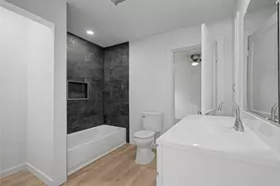 632 University Ave, Huntsville, TX 77320 - Photo 18