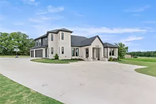 2209 Joe Will Dr, College Station, TX 77845 - Photo 2