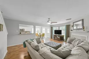 3238 Banksfield Ct, Katy, TX 77494 - Photo 4
