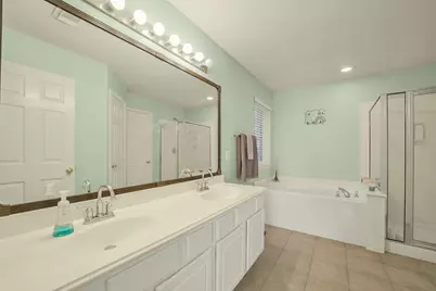 3238 Banksfield Court, Katy, TX 77494 - Photo 12