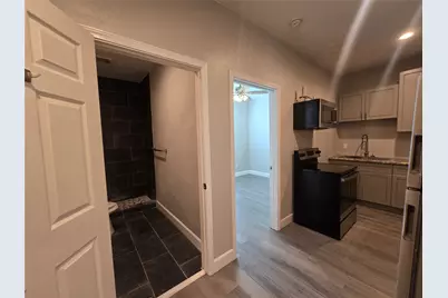 614 35th Street #3, Galveston, TX 77550 - Photo 6