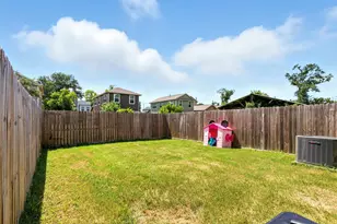 7711 Willow St, Houston, TX 77088 - Photo 24