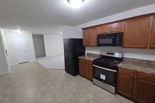 810 Lightningbug Ln, Conroe, TX 77301 - Photo 4