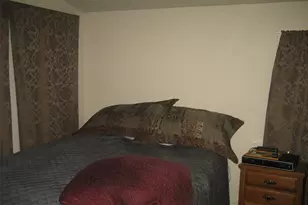 211 S Olive St, Grapeland, TX 75844 - Photo 12