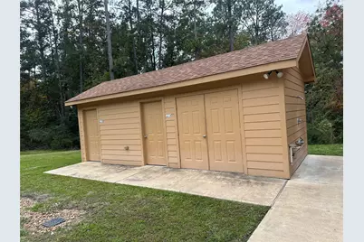 24488 Country Club Drive, Huntsville, TX 77340 - Photo 20