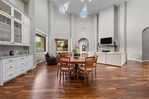 2080 Wilderness Trail, Friendswood, TX 77546 - Photo 6