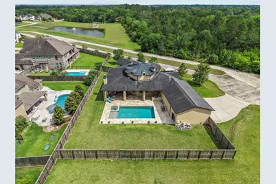 2080 Wilderness Trail, Friendswood, TX 77546 - Photo 46