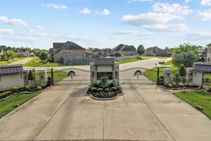 2080 Wilderness Trail, Friendswood, TX 77546 - Photo 48